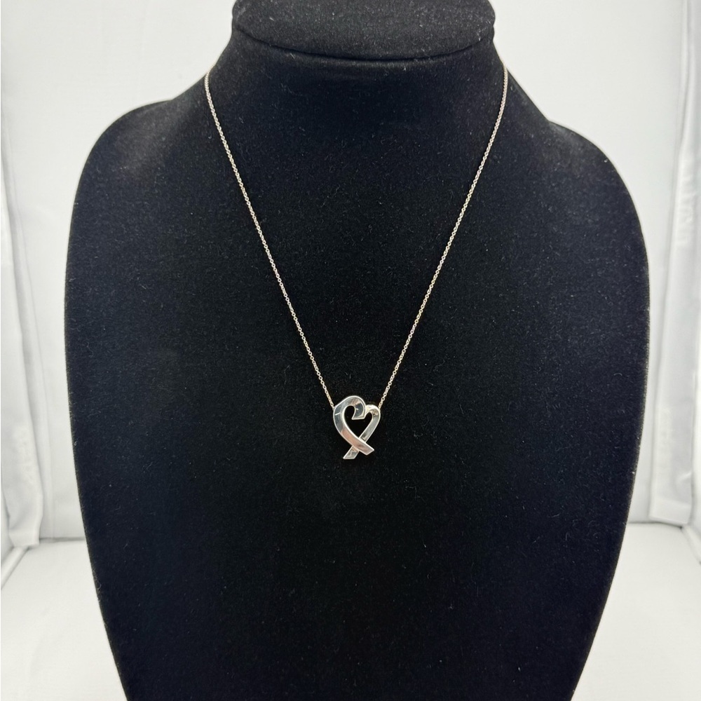 Tiffany & Co. Paloma Picasso 9.25 S.Silver Loving Heart Necklace 5.2g